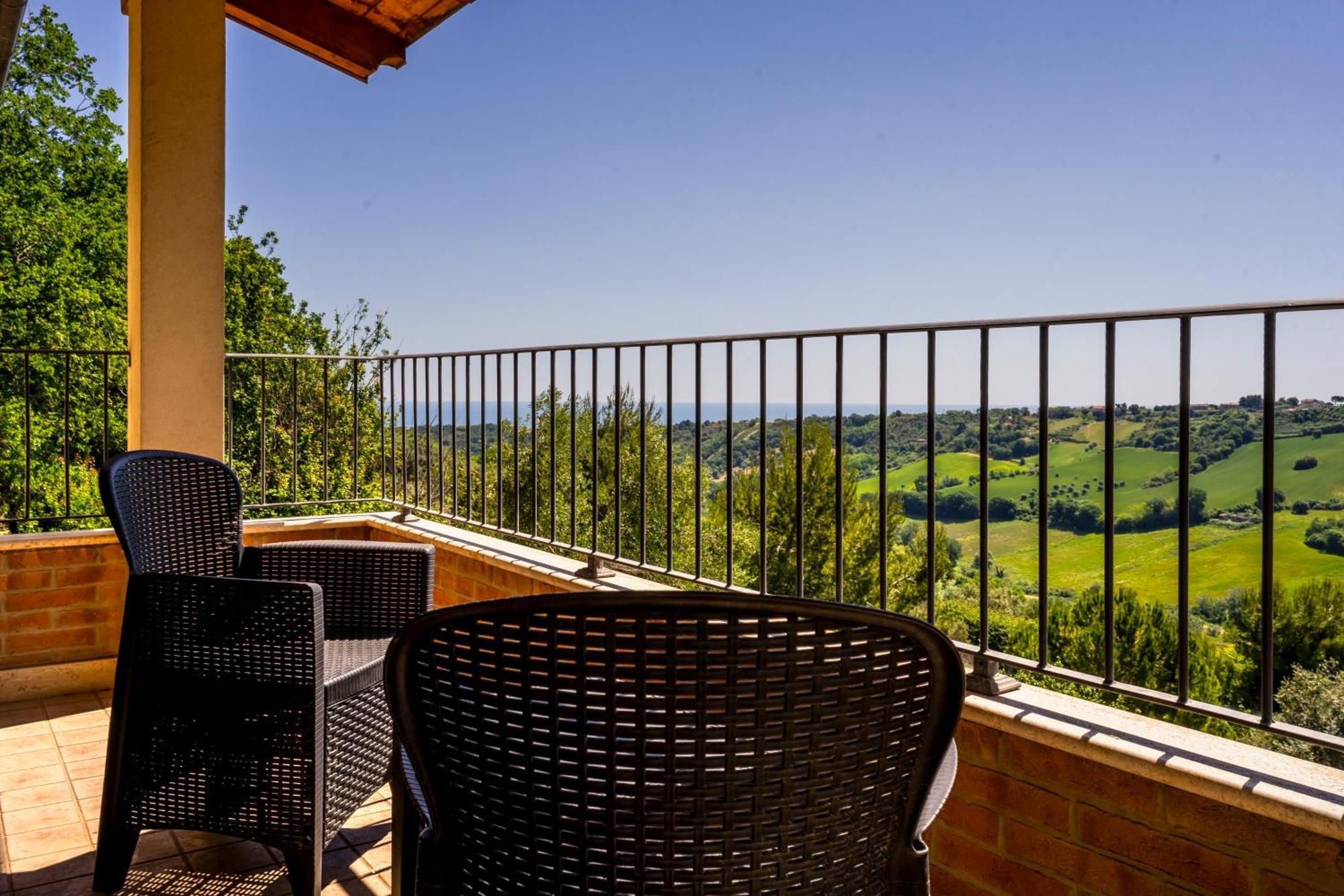 Casa Jo - Country Home With Sea View And 3 Private Ensuite Rooms Lapedona المظهر الخارجي الصورة